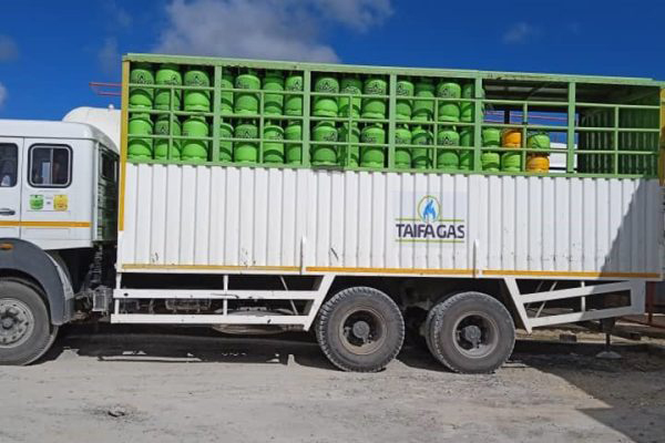 15Ton cylinders delivery truck