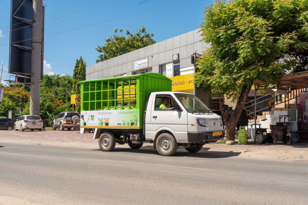 2Ton cylinders delivery truck